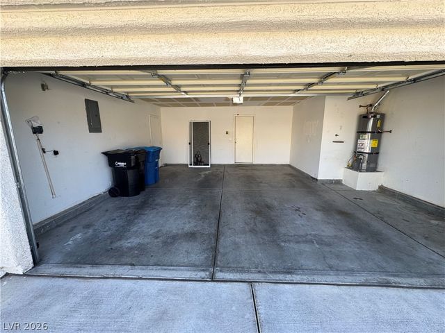 14 MESQUITE VILLAGE Circle, Henderson, NV 89012