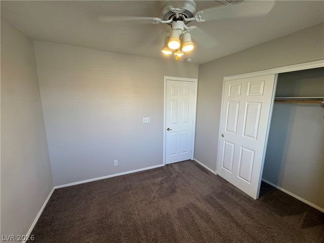 14 MESQUITE VILLAGE Circle, Henderson, NV 89012