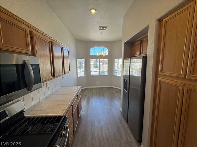 14 MESQUITE VILLAGE Circle, Henderson, NV 89012