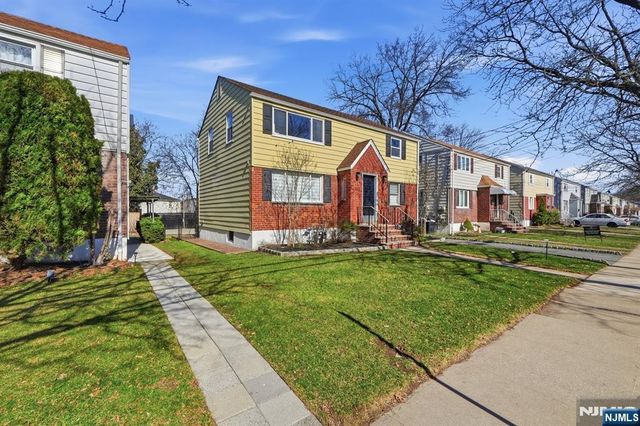 73 Macarthur Avenue, Lodi, NJ 07644