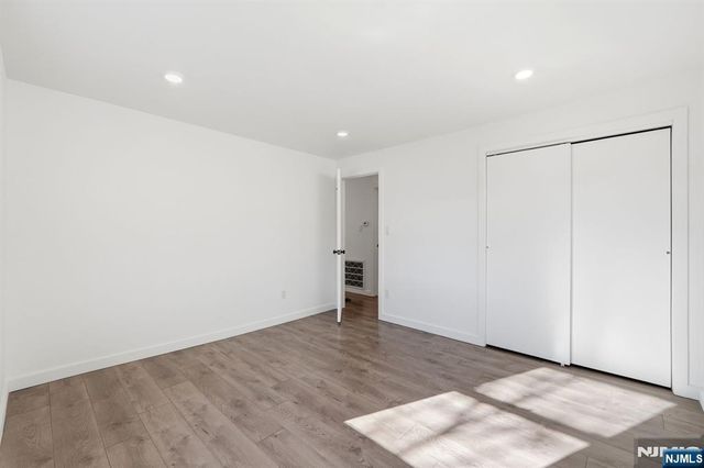 73 Macarthur Avenue, Lodi, NJ 07644