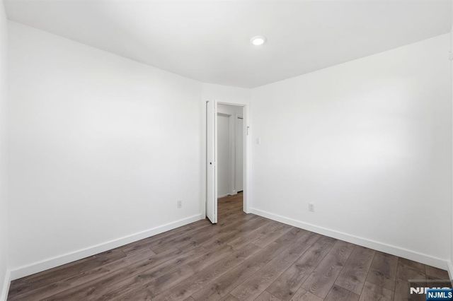 73 Macarthur Avenue, Lodi, NJ 07644