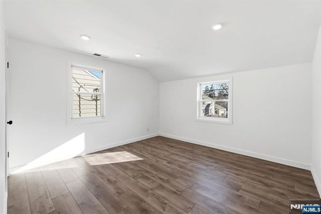 73 Macarthur Avenue, Lodi, NJ 07644