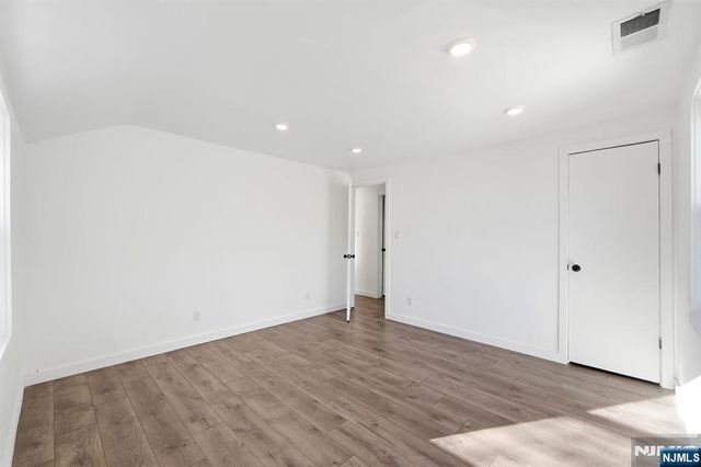 73 Macarthur Avenue, Lodi, NJ 07644