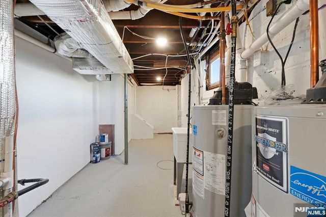 73 Macarthur Avenue, Lodi, NJ 07644