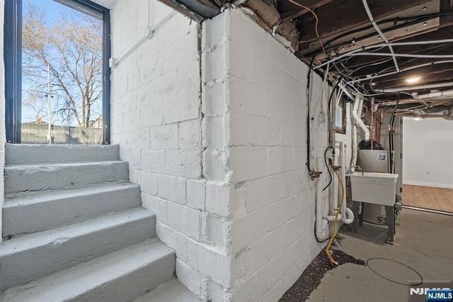 73 Macarthur Avenue, Lodi, NJ 07644