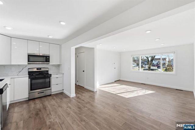 73 Macarthur Avenue, Lodi, NJ 07644