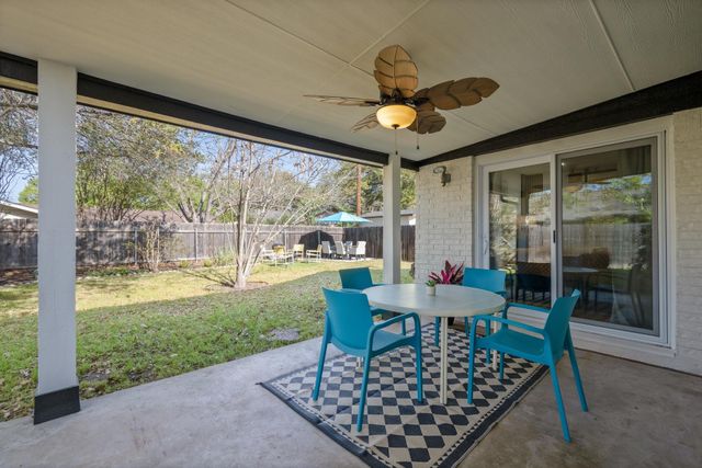 8608 Donna Gail DR, Austin, TX 78757