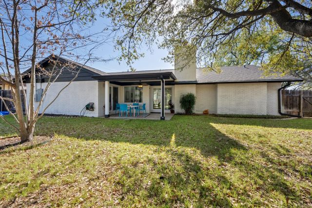 8608 Donna Gail DR, Austin, TX 78757