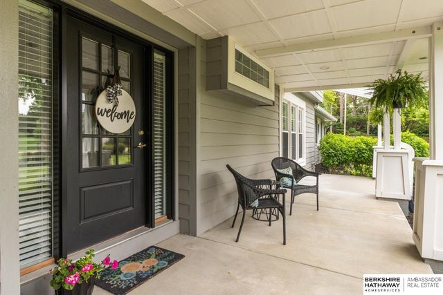 307 N 91st Street, Omaha, NE 68114