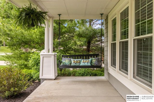 307 N 91st Street, Omaha, NE 68114