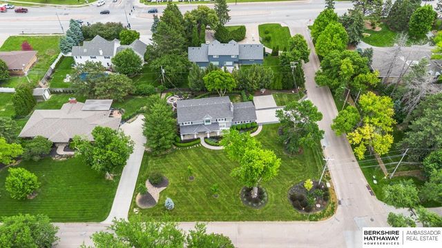 307 N 91st Street, Omaha, NE 68114