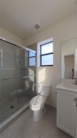 3410 W 112th Pl, Hialeah, FL 33018