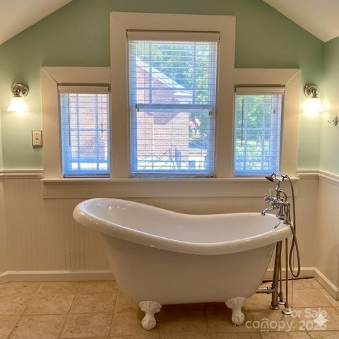 1051 Pee Dee Avenue, Albemarle, NC 28001