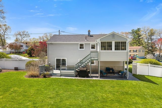 34 Christina Avenue, Billerica, MA 01821