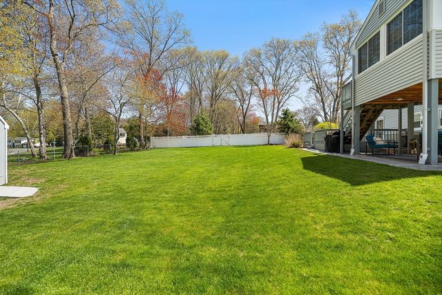34 Christina Avenue, Billerica, MA 01821