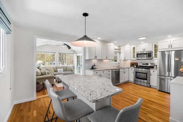 34 Christina Avenue, Billerica, MA 01821