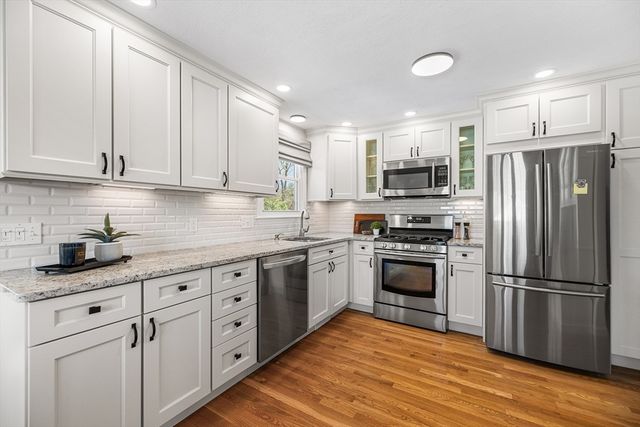 34 Christina Avenue, Billerica, MA 01821