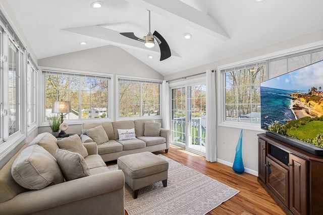 34 Christina Avenue, Billerica, MA 01821