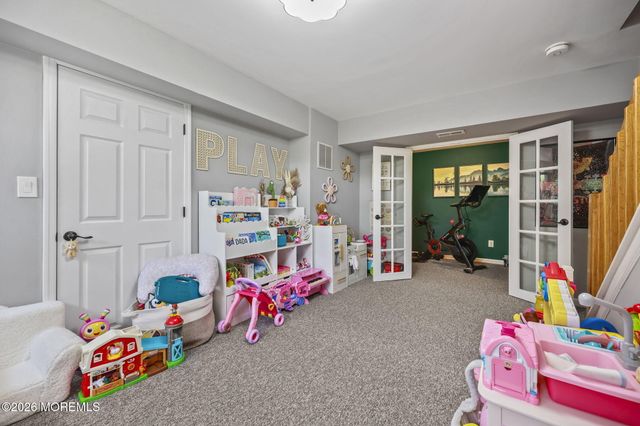 2 Oyster Creek Drive, Keyport, NJ 07735