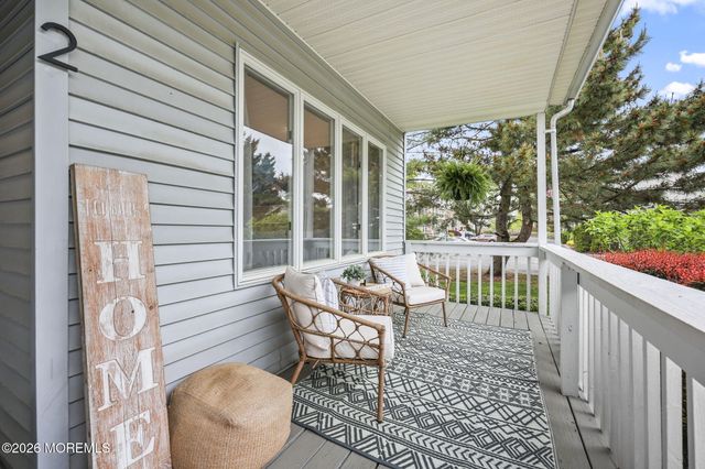 2 Oyster Creek Drive, Keyport, NJ 07735