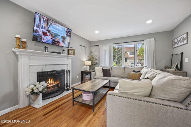 2 Oyster Creek Drive, Keyport, NJ 07735