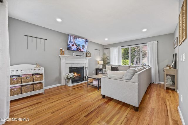 2 Oyster Creek Drive, Keyport, NJ 07735