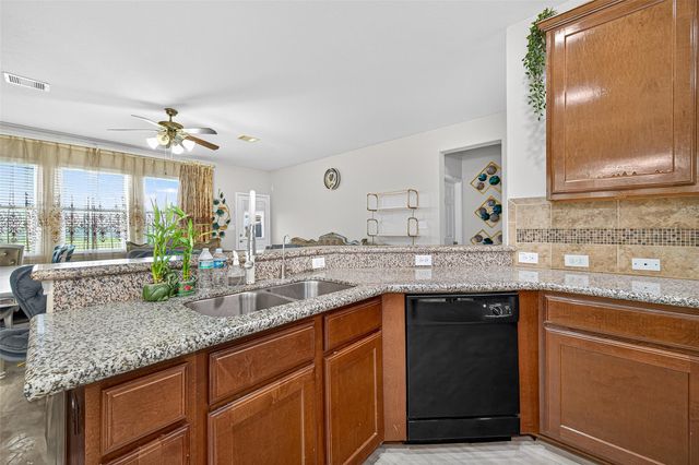 6222 Oxford Lake Drive, Rosenberg, TX 77471