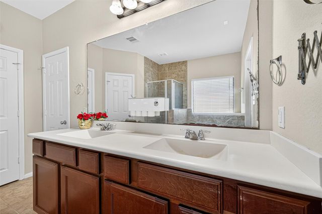 6222 Oxford Lake Drive, Rosenberg, TX 77471