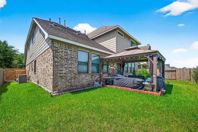 6222 Oxford Lake Drive, Rosenberg, TX 77471