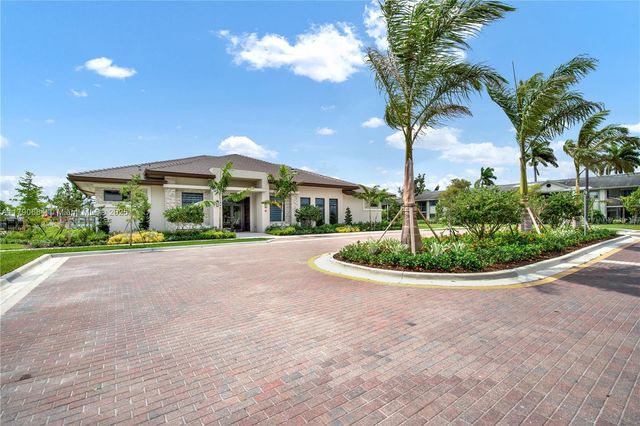 21364 NE 2nd Ct, Miami, FL 33179