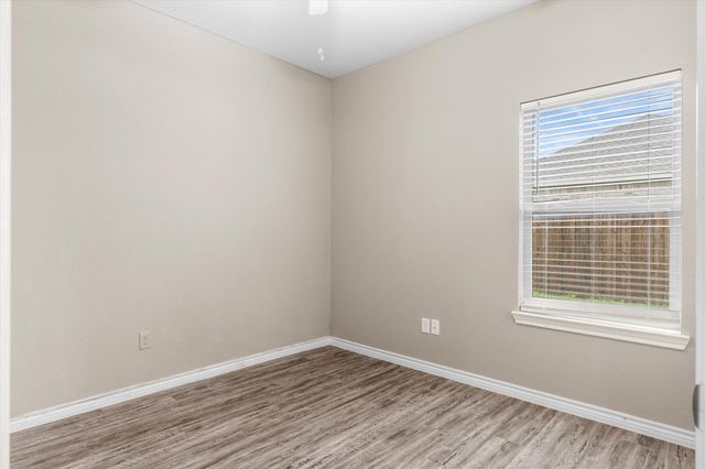 2422 Abigail Lane, Mabank, TX 75147