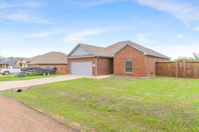 2422 Abigail Lane, Mabank, TX 75147