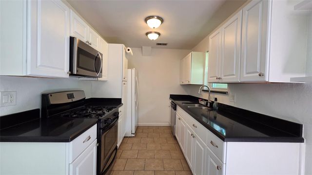 5434 Goldspier Street, Houston, TX 77091
