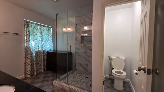 5434 Goldspier Street, Houston, TX 77091