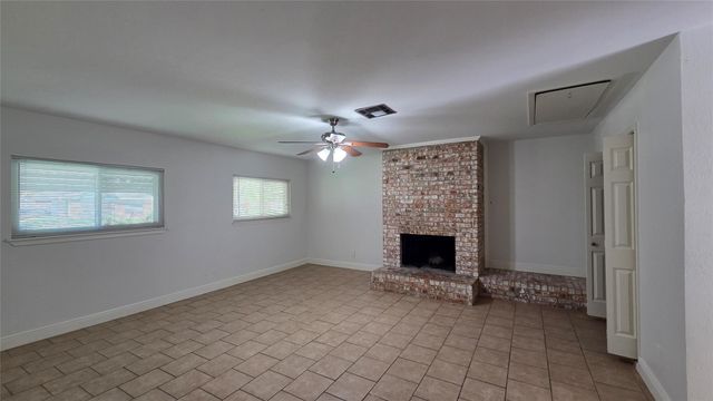 5434 Goldspier Street, Houston, TX 77091