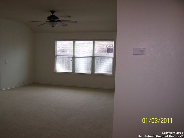 15803 Borwick Ln, Selma, TX 78154