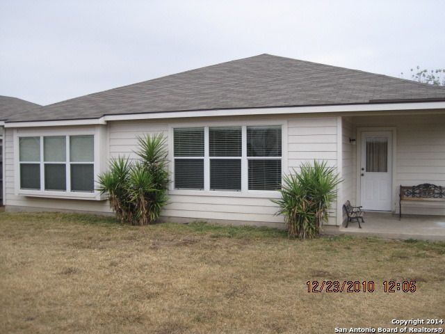 15803 Borwick Ln, Selma, TX 78154