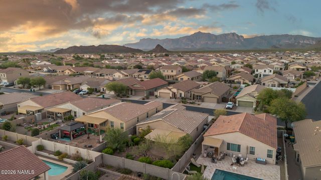 18437 E El Buho Pequeno, Gold Canyon, AZ 85218