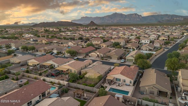 18437 E El Buho Pequeno, Gold Canyon, AZ 85218