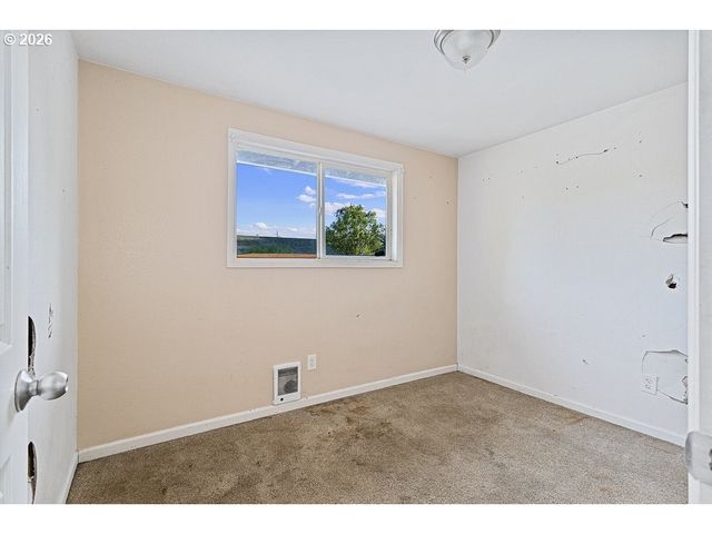 6910 Se 92ND Ave, Portland, OR 97266