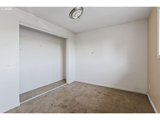 6910 Se 92ND Ave, Portland, OR 97266