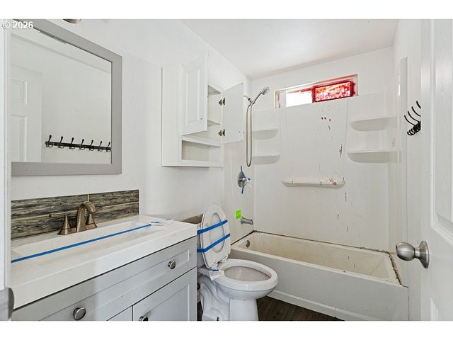 6910 Se 92ND Ave, Portland, OR 97266