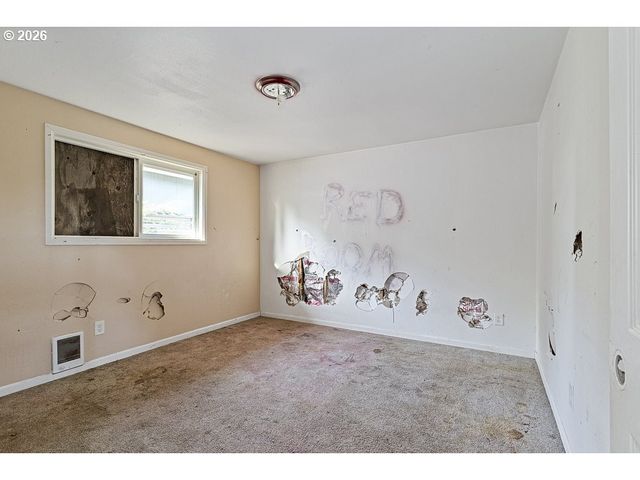 6910 Se 92ND Ave, Portland, OR 97266