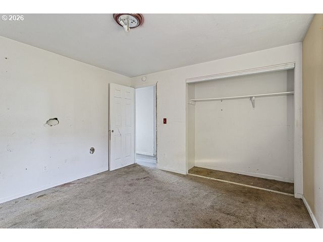 6910 Se 92ND Ave, Portland, OR 97266