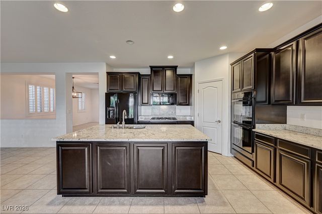 6161 Andover Wood Road, Las Vegas, NV 89113