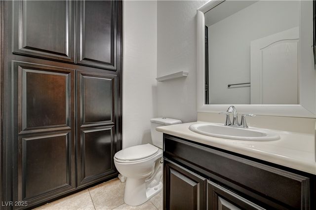 6161 Andover Wood Road, Las Vegas, NV 89113