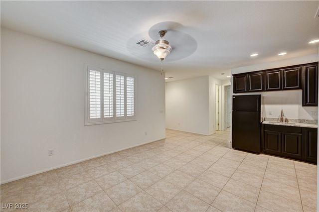 6161 Andover Wood Road, Las Vegas, NV 89113