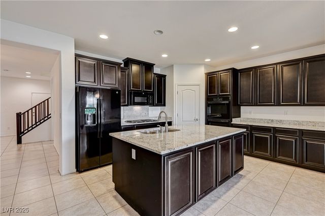 6161 Andover Wood Road, Las Vegas, NV 89113