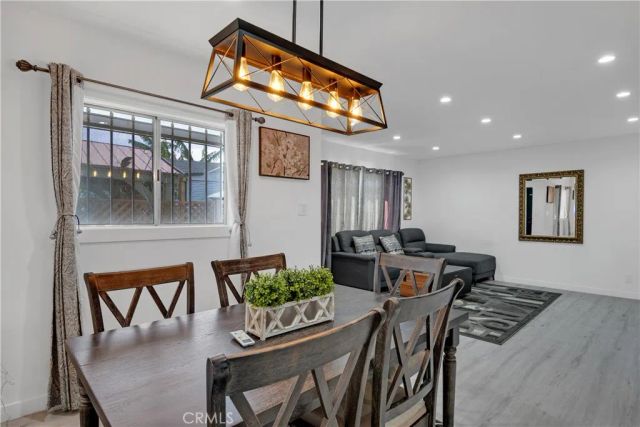 3204 W 27th St, Los Angeles, CA 90018